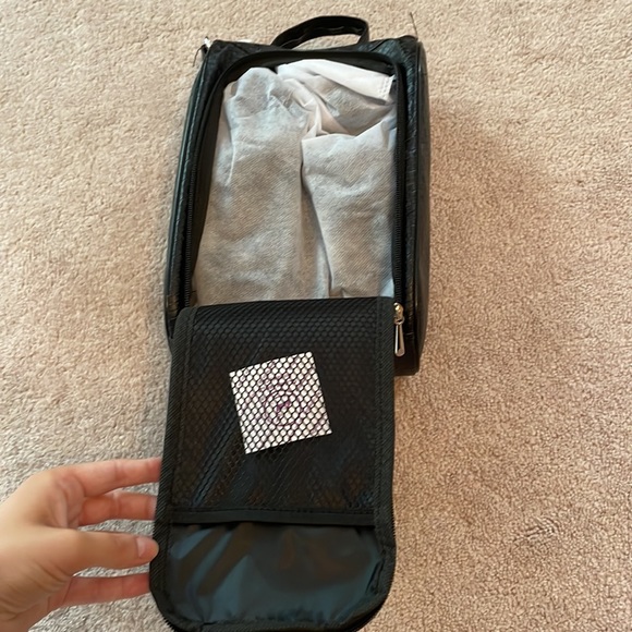 NWOT VARSITY BEAT DANCE SHOES AND BAG - Picture 6 of 13